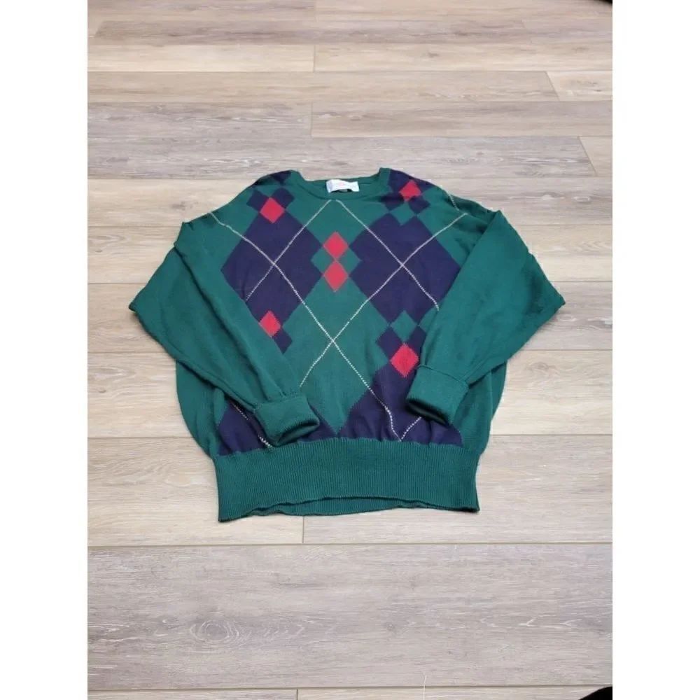Clark and Gregory Scottish argyle size large 100% cotton green blue and red,  gr